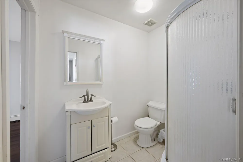 9 Watson Street East Islip, NY 11730