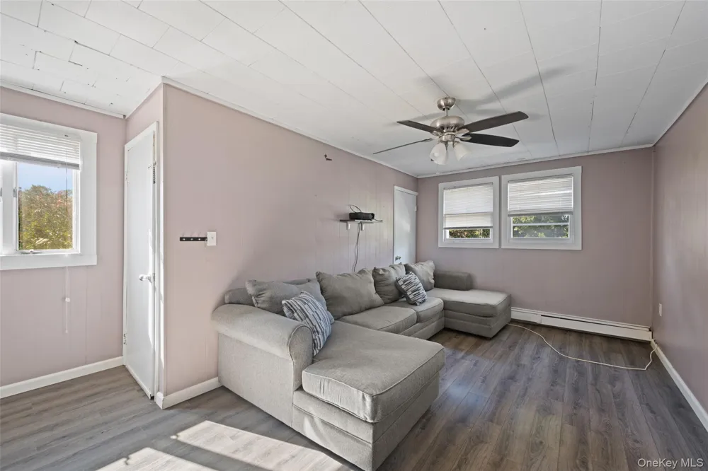 9 Watson Street East Islip, NY 11730