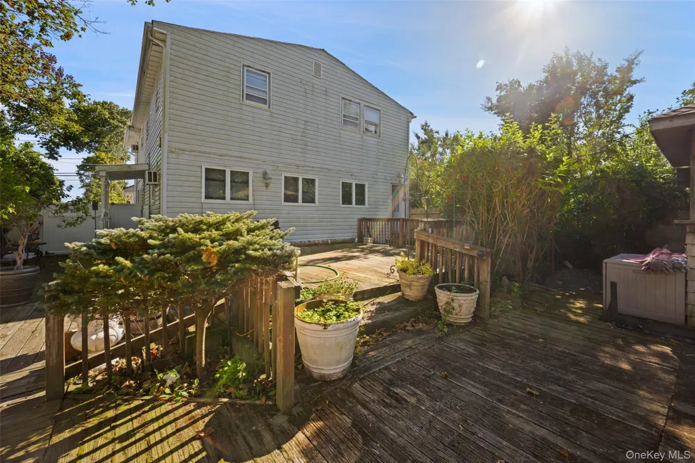 9 Watson Street East Islip, NY 11730