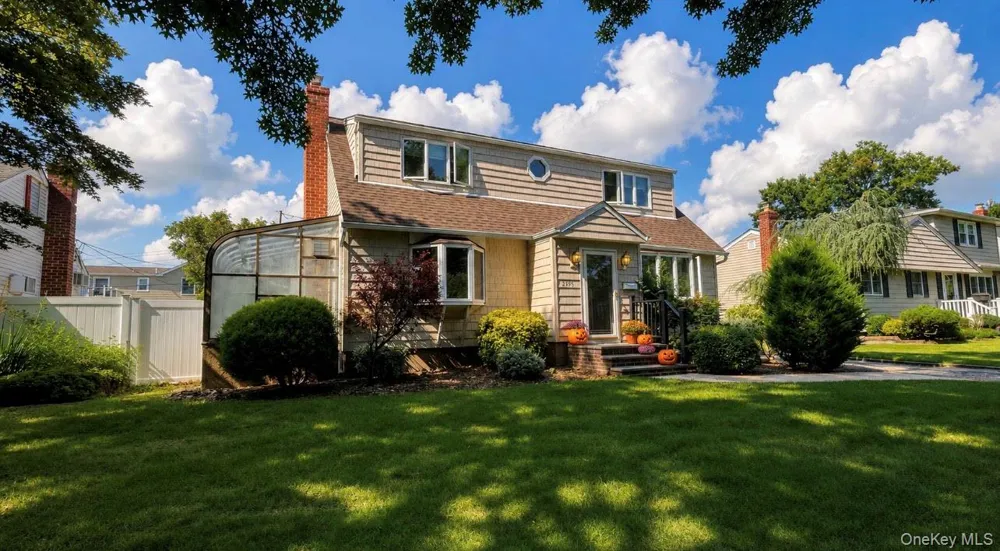 3995 New Road Seaford, NY 11783