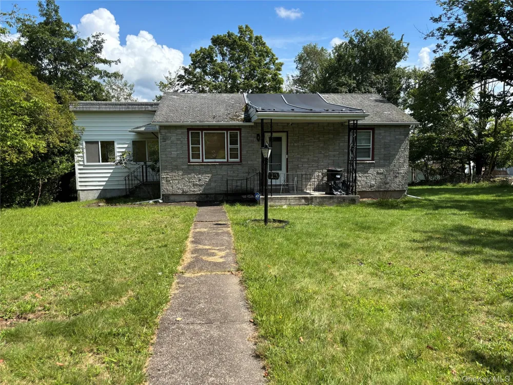 13 park Lane Fallsburg, NY 12763