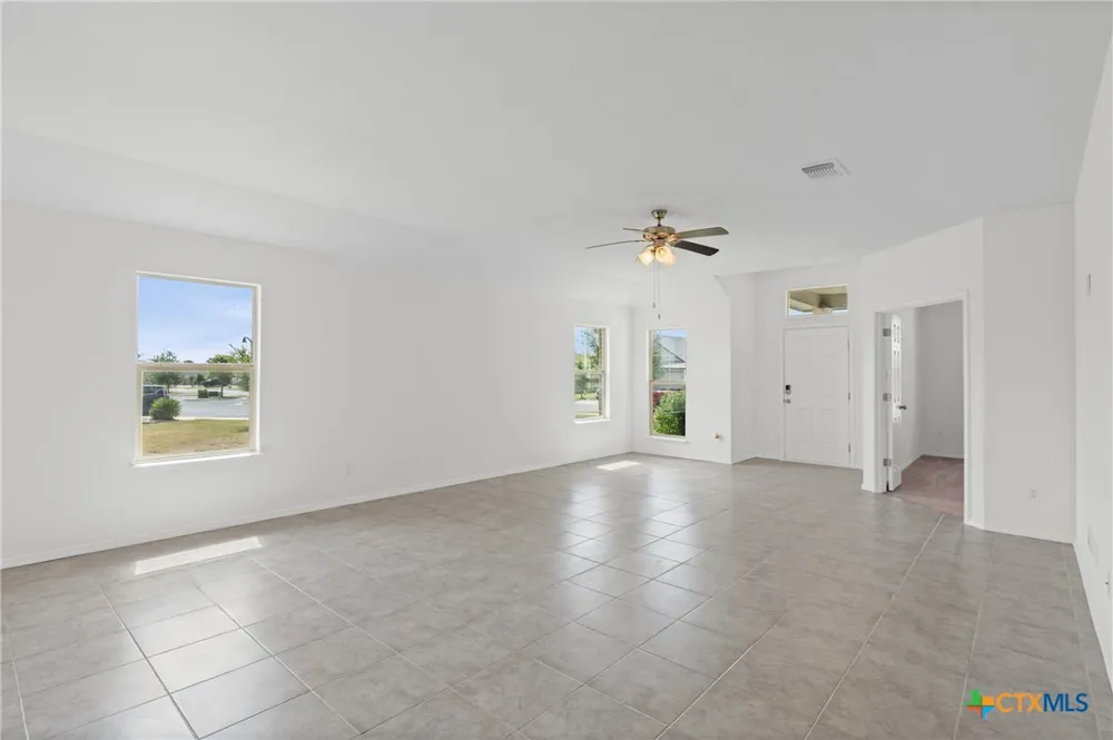 8618 Stonehollow Drive Temple, TX 76502