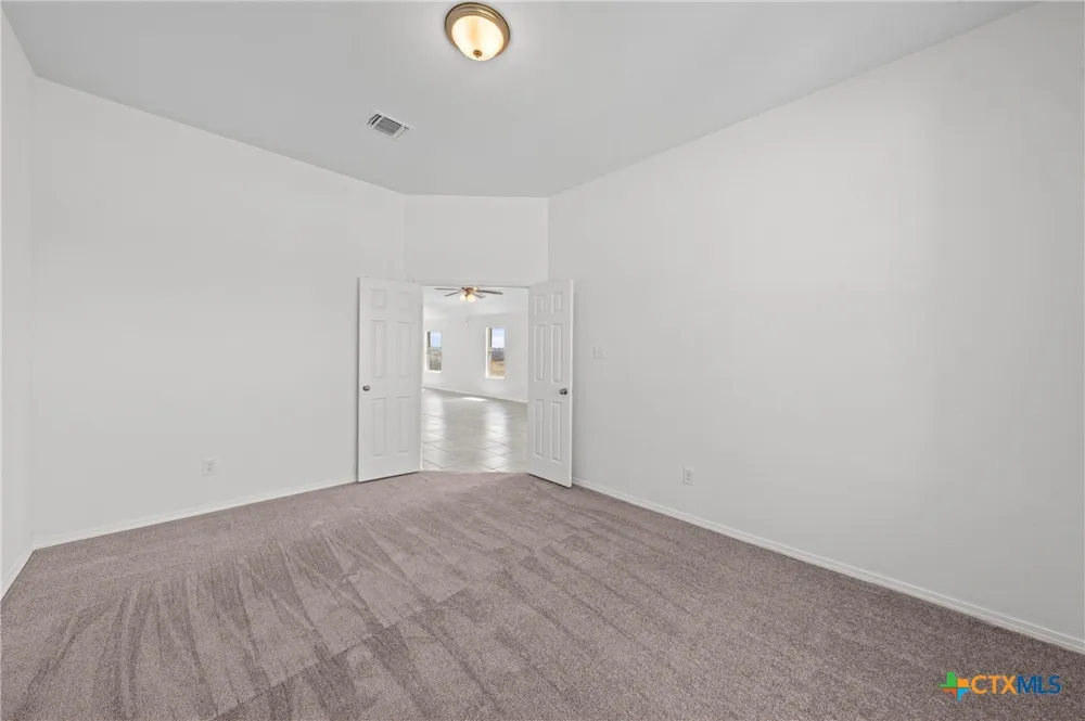8618 Stonehollow Drive Temple, TX 76502