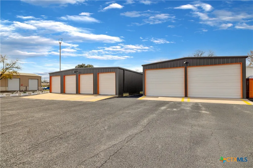 408 S Main Street Lampasas, TX 76550