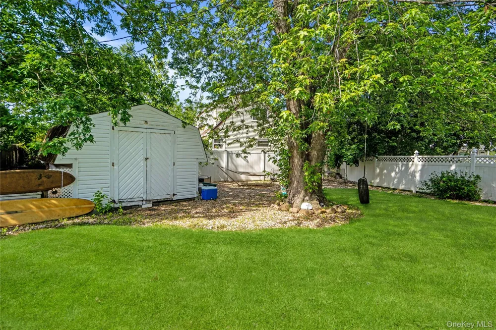 43 Woods Lane Centereach, NY 11720