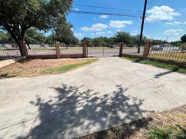 1222 W Sprague Street Edinburg, TX 78539