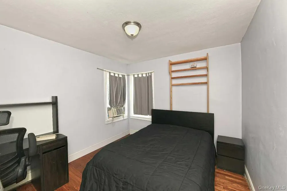 102 Roxbury Road Franklin Square, NY 11010