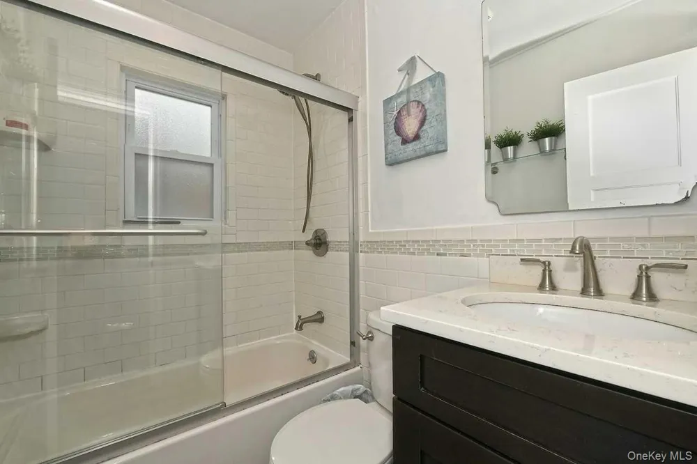 102 Roxbury Road Franklin Square, NY 11010