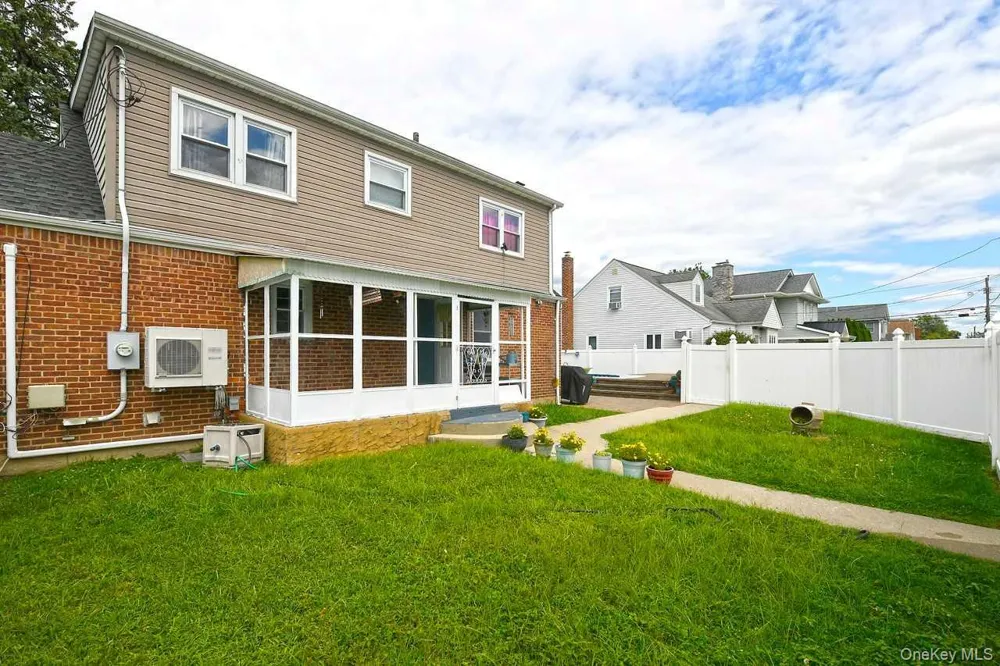 102 Roxbury Road Franklin Square, NY 11010