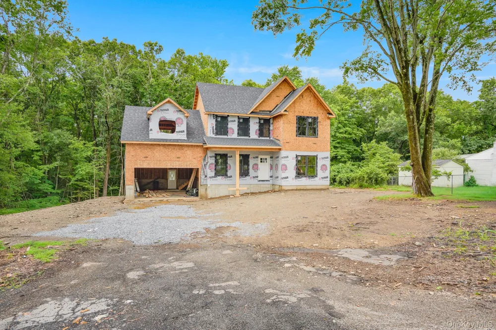 32 Vandewater Drive Wappingers Falls, NY 12590