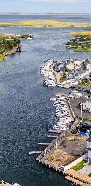 3687 Naomi Street Seaford, NY 11783