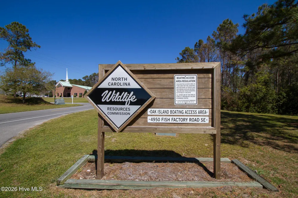 5219 Minnesota Drive SE Southport, NC 28461