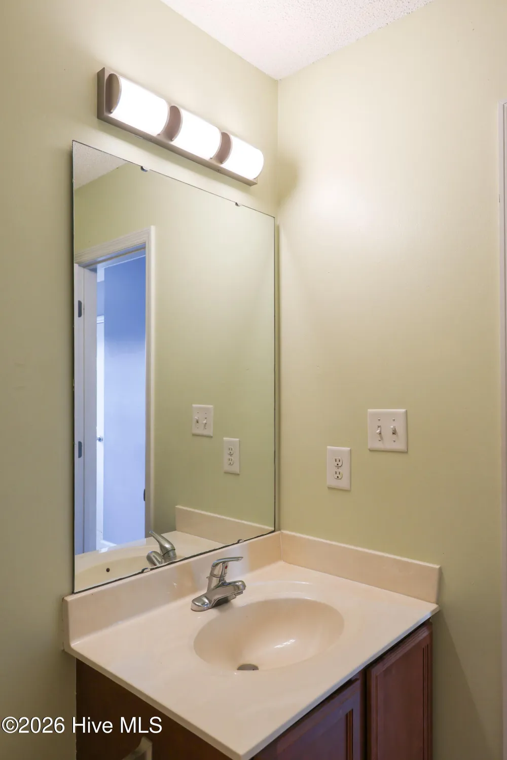 1002 Grandeur Avenue Jacksonville, NC 28546