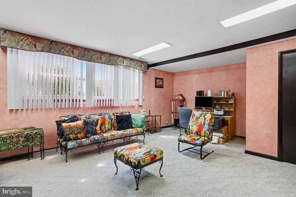 3208 HATTON ROAD Baltimore, MD 21208