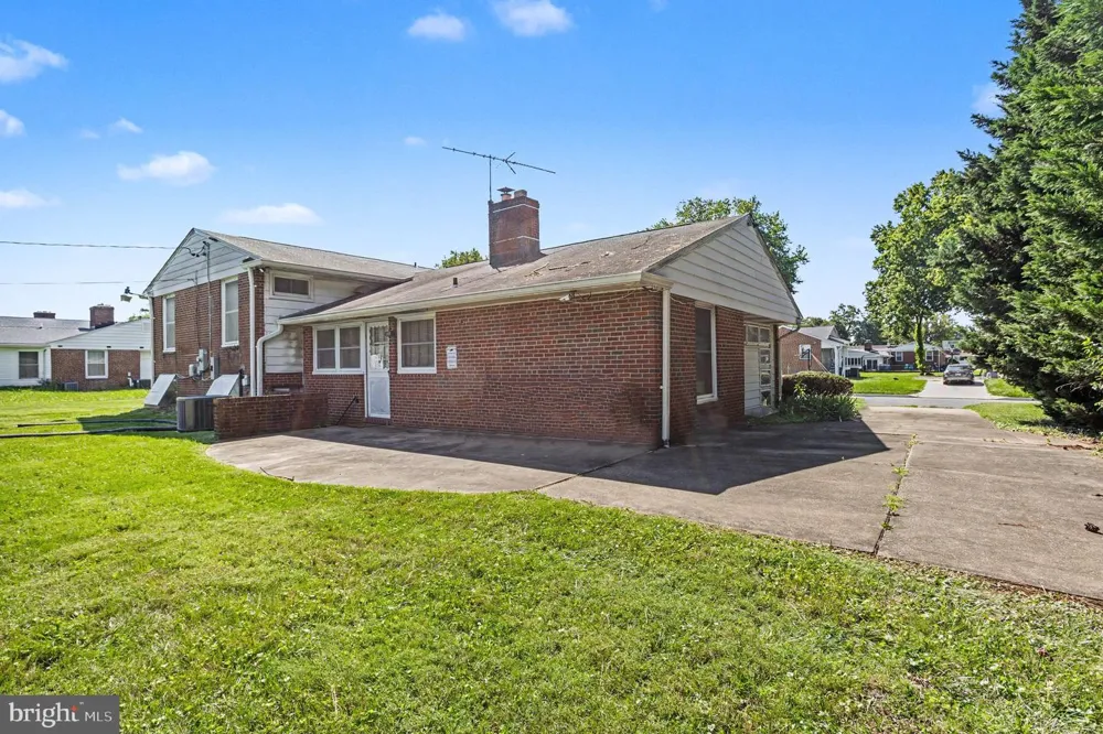 3208 HATTON ROAD Baltimore, MD 21208