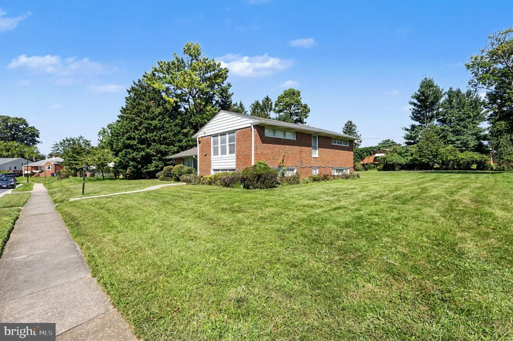 3208 HATTON ROAD Baltimore, MD 21208