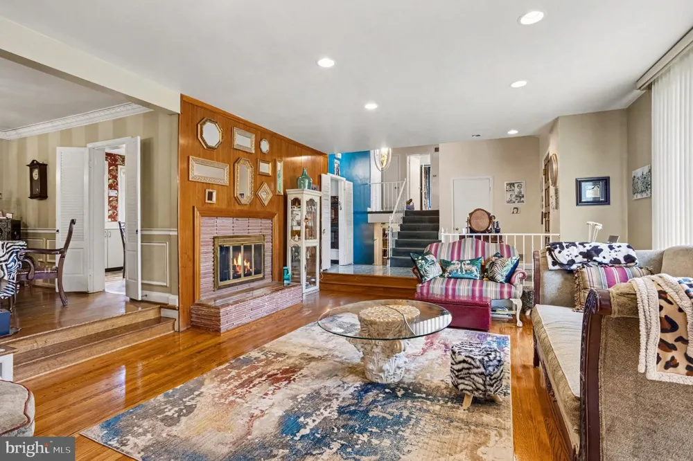 3208 HATTON ROAD Baltimore, MD 21208