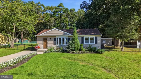 112 SPRAY AVENUE