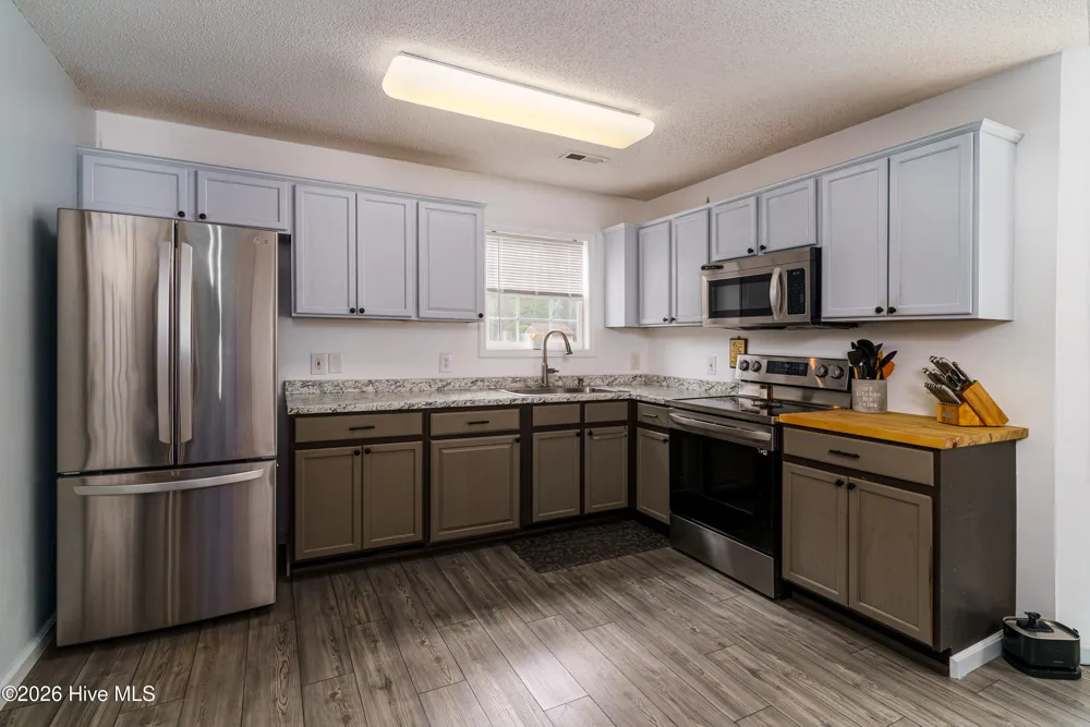149 Forest Place Aberdeen, NC 28315