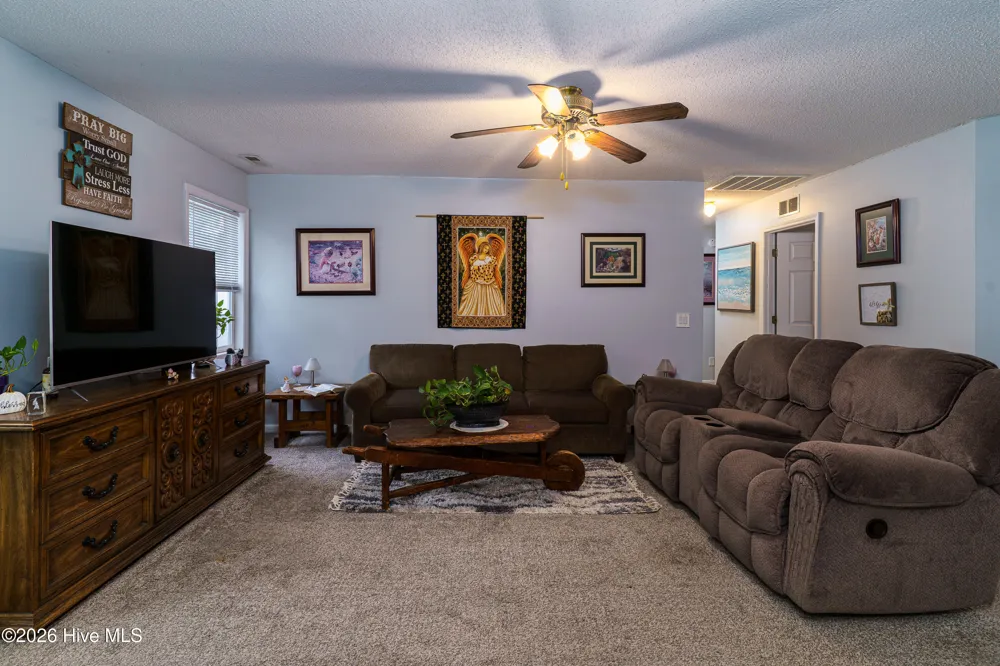 149 Forest Place Aberdeen, NC 28315