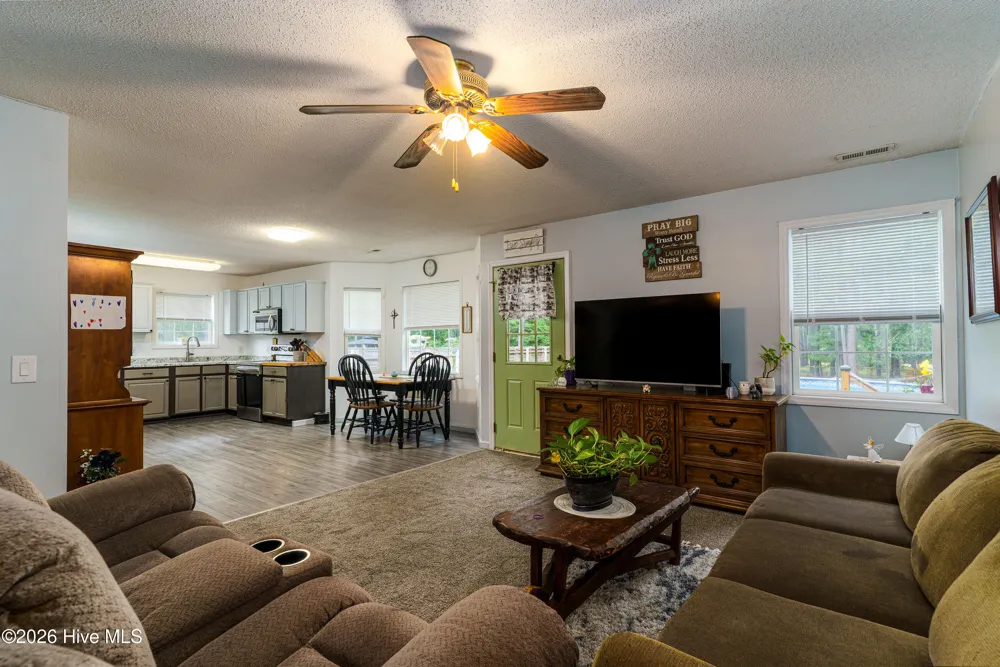 149 Forest Place Aberdeen, NC 28315