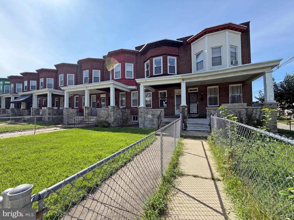 2545 W LAFAYETTE AVENUE Baltimore, MD 21216