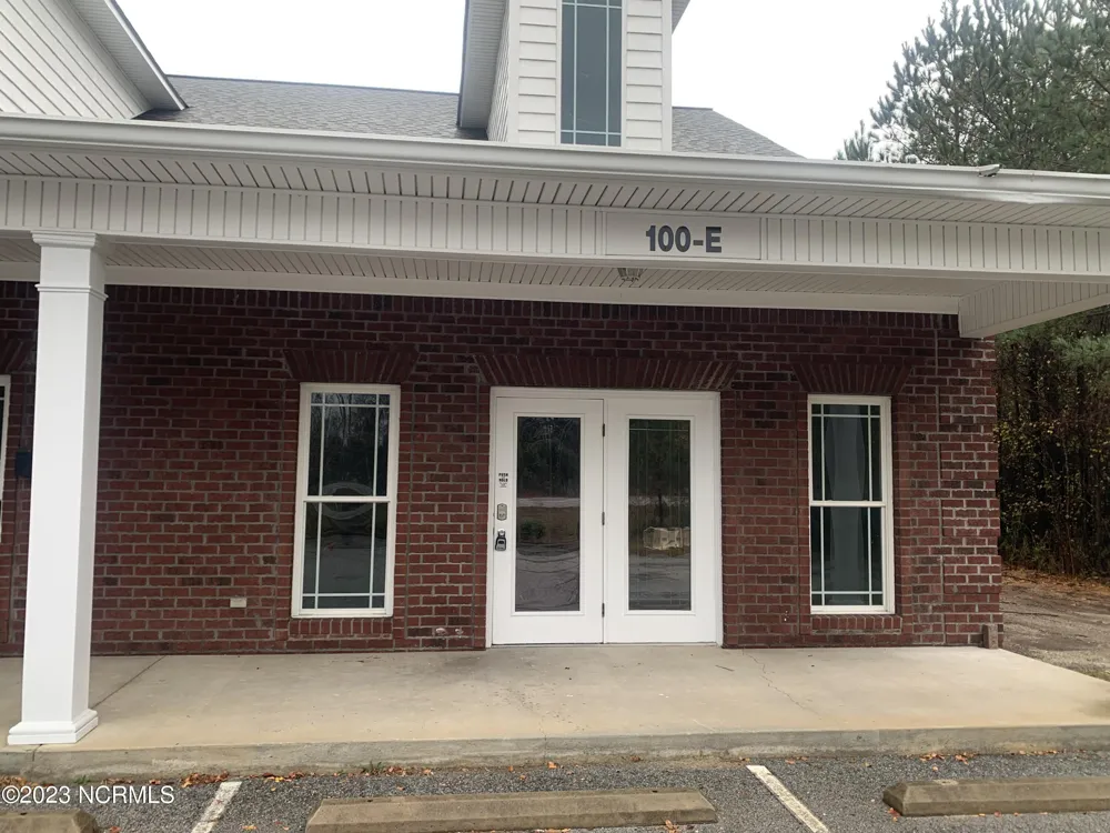 100 Fall Creek Drive #E Jacksonville, NC 28540