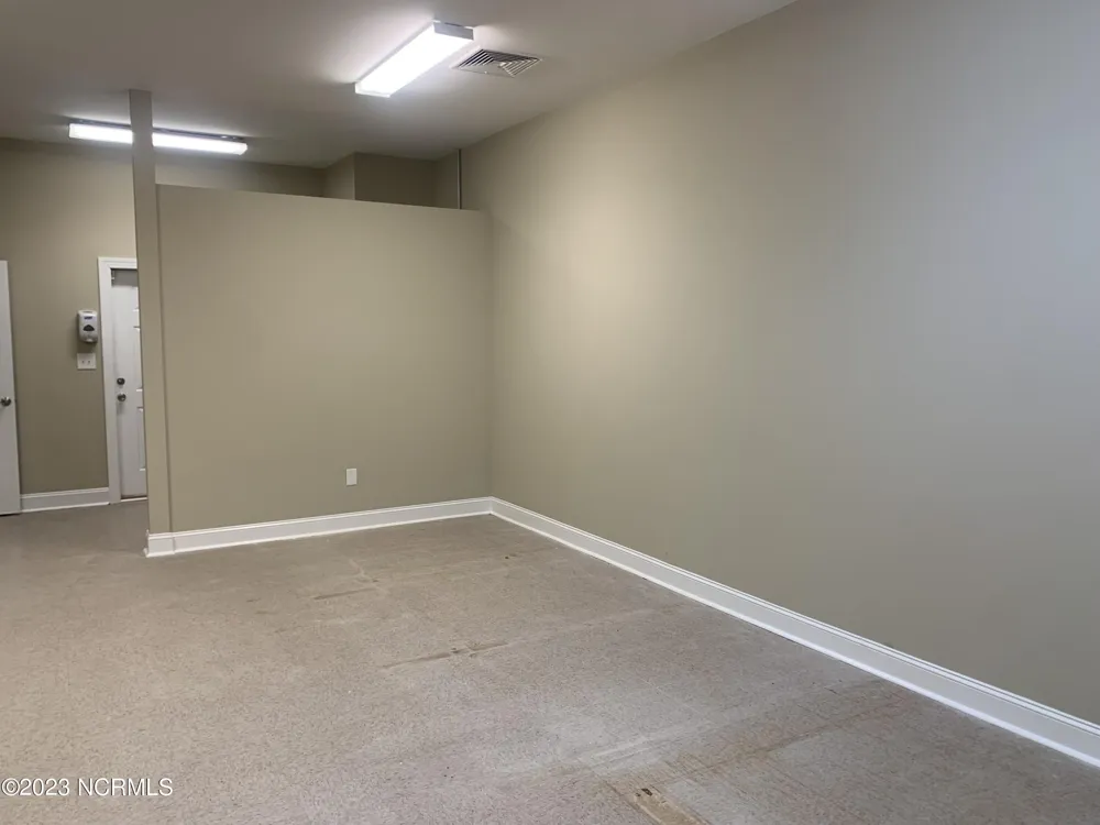 100 Fall Creek Drive #E Jacksonville, NC 28540