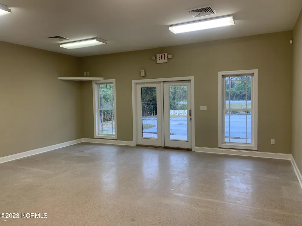 100 Fall Creek Drive #E Jacksonville, NC 28540