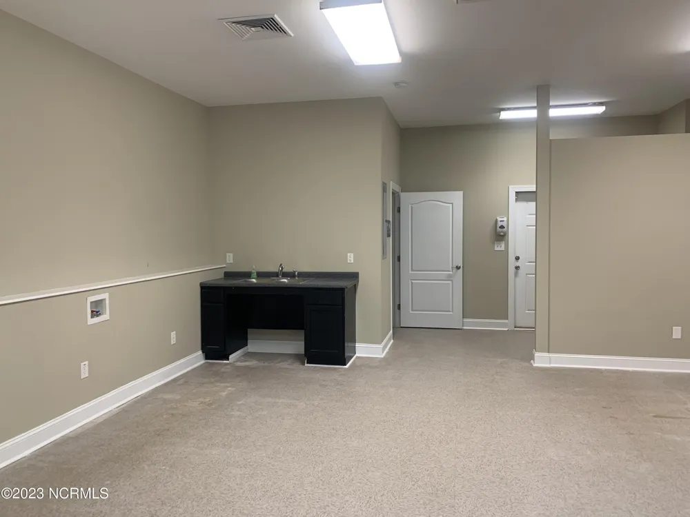 100 Fall Creek Drive #E Jacksonville, NC 28540