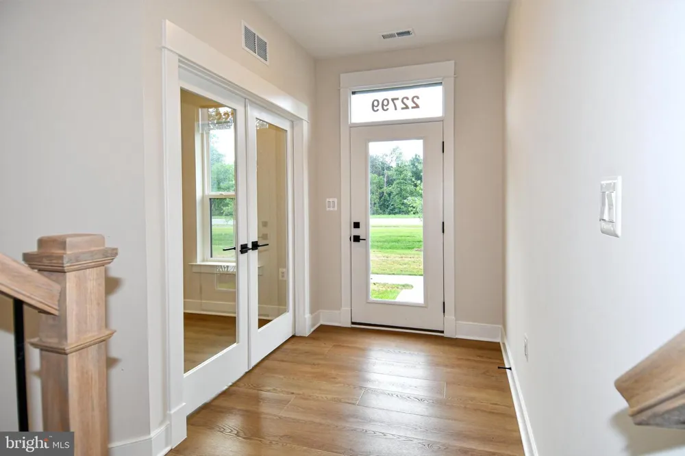 22799 TAWNY PINE Ashburn, VA 20148