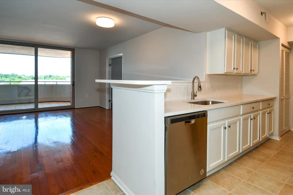 1001 VERMONT STREET #1010 Arlington, VA 22201