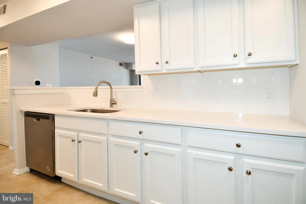 1001 VERMONT STREET #1010 Arlington, VA 22201