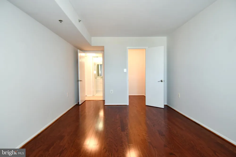 1001 VERMONT STREET #1010 Arlington, VA 22201