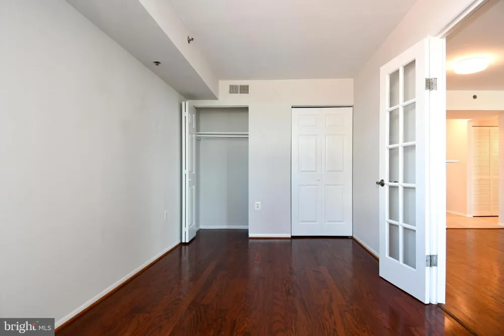 1001 VERMONT STREET #1010 Arlington, VA 22201