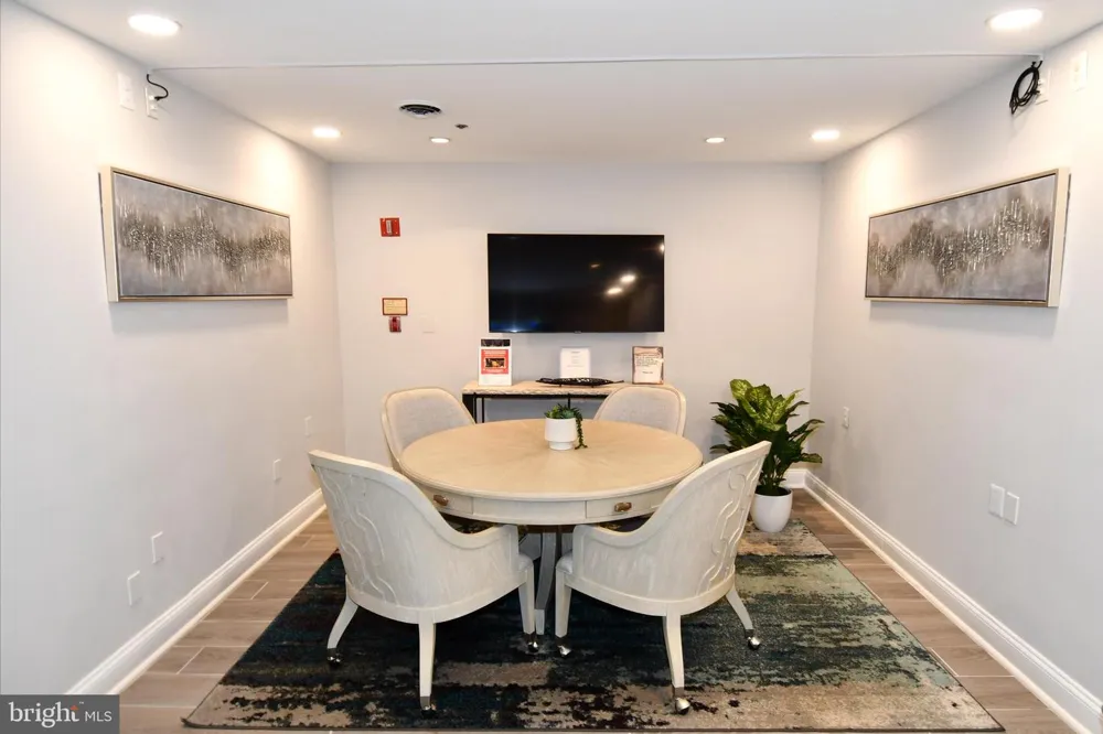 1001 VERMONT STREET #1010 Arlington, VA 22201