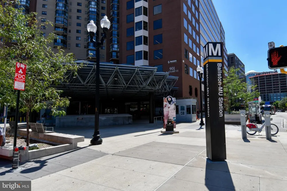 1001 VERMONT STREET #1010 Arlington, VA 22201