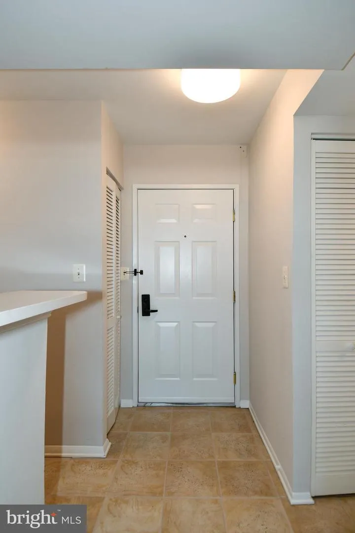 1001 VERMONT STREET #1010 Arlington, VA 22201