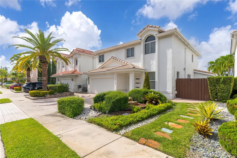 11101 NW 72nd Ter Doral, FL 33178