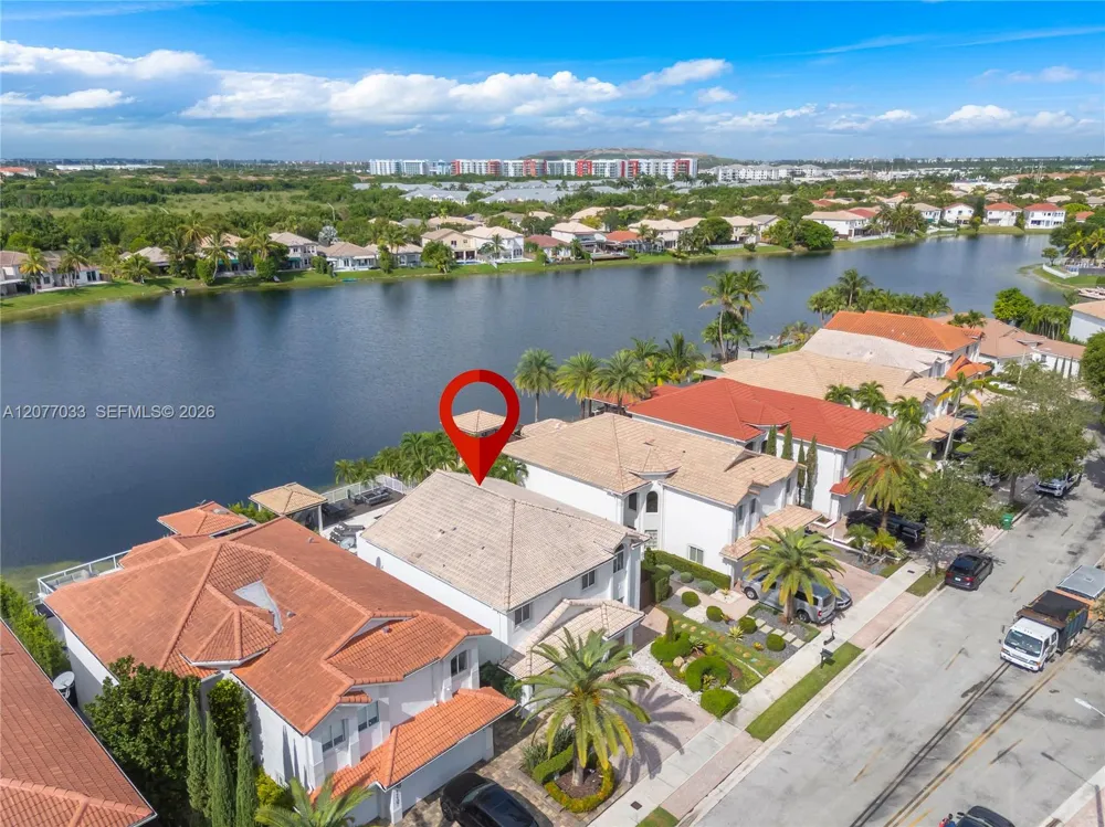 11101 NW 72nd Ter Doral, FL 33178