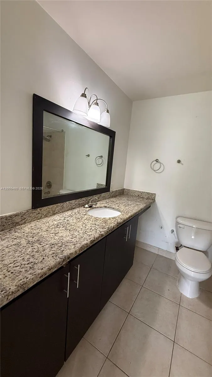 4098 Pine Island Rd #100 Sunrise, FL 33351