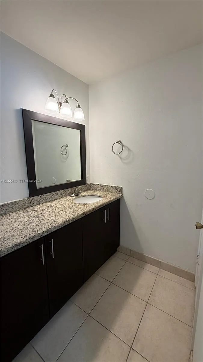 4098 Pine Island Rd #100 Sunrise, FL 33351