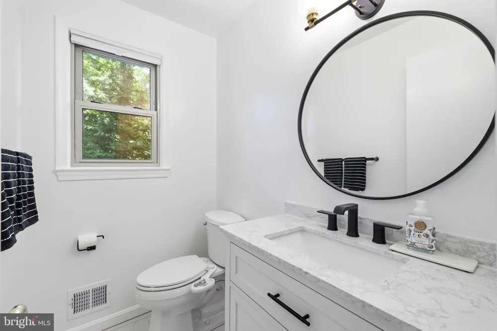 6605 GREY FOX DRIVE Springfield, VA 22152