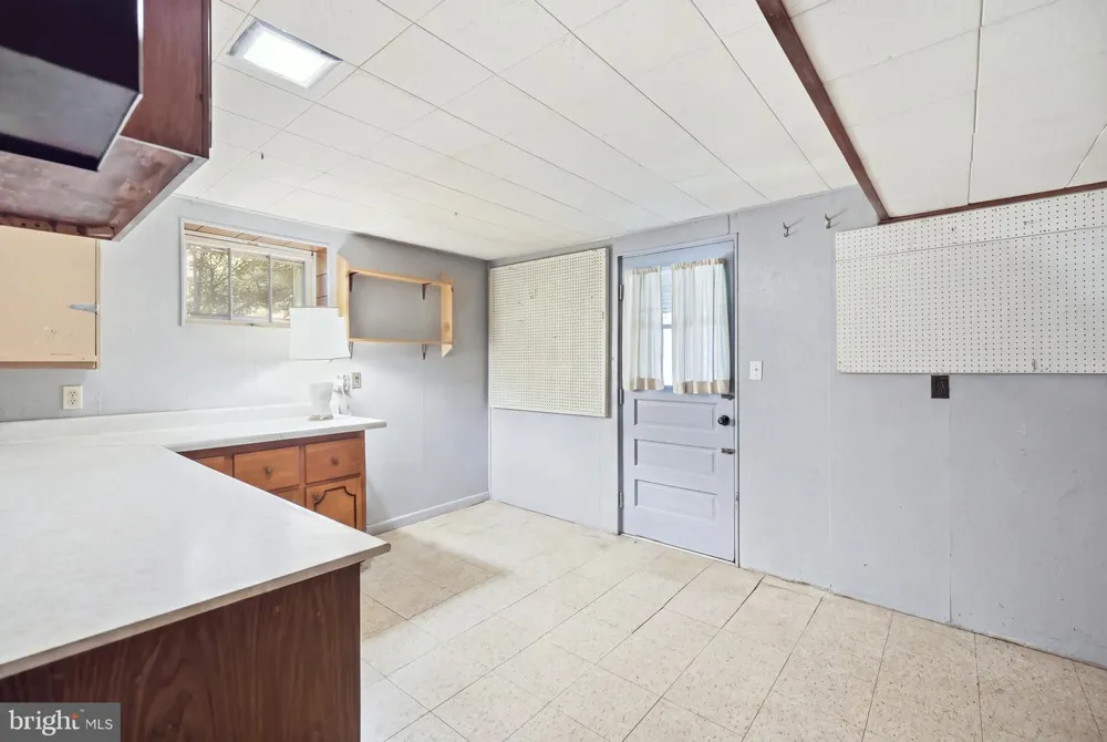 6605 GREY FOX DRIVE Springfield, VA 22152