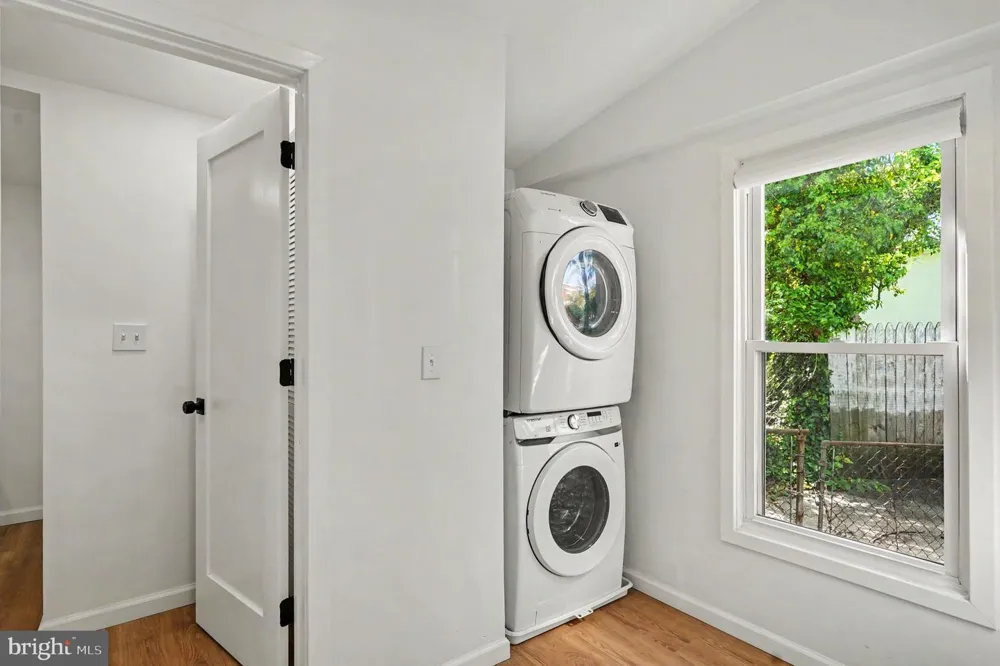 3033 BARCLAY STREET Baltimore, MD 21218