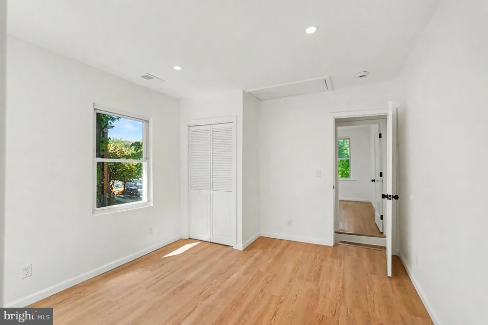 3033 BARCLAY STREET Baltimore, MD 21218