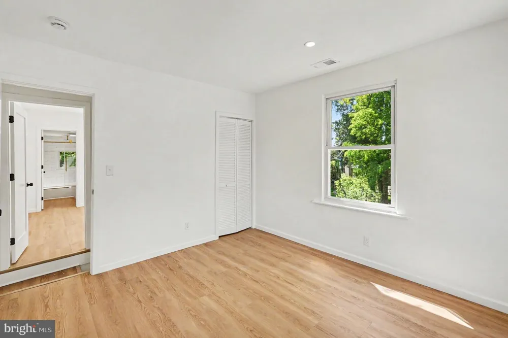 3033 BARCLAY STREET Baltimore, MD 21218
