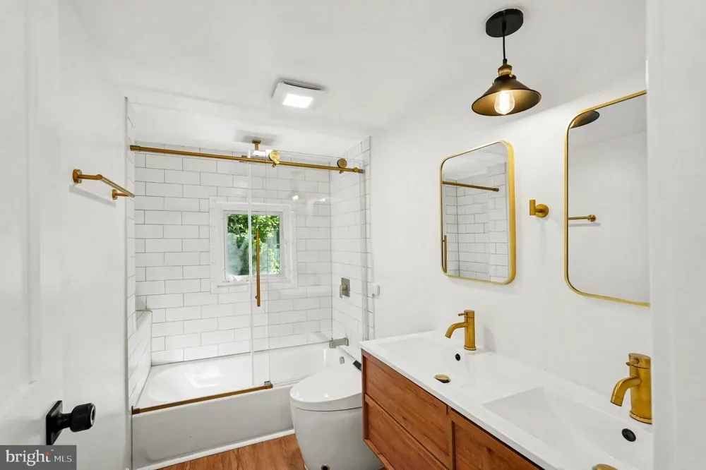 3033 BARCLAY STREET Baltimore, MD 21218
