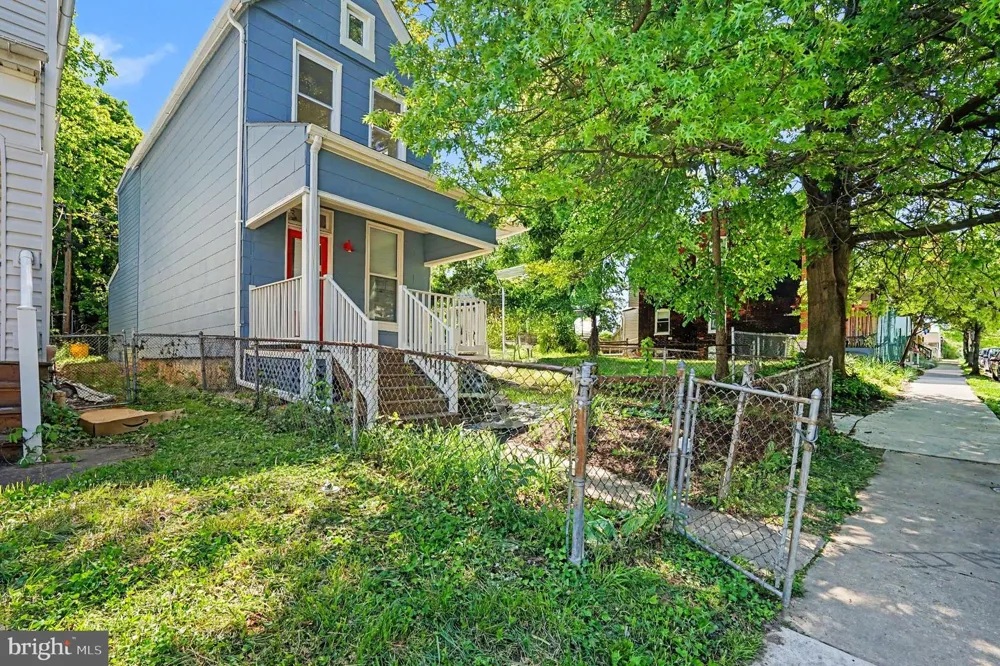 3033 BARCLAY STREET Baltimore, MD 21218