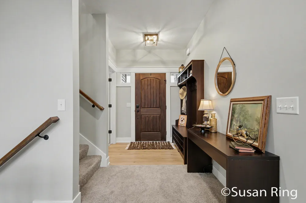 7290 Crossridge Drive SE Grand Rapids, MI 49512